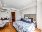 Experience English countryside with this 2-Storey House and Lot for Sale
