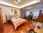 Peaceful Brick House with Lush Garden for Sale in Tierra Bella