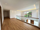 A Bright & Modern Home