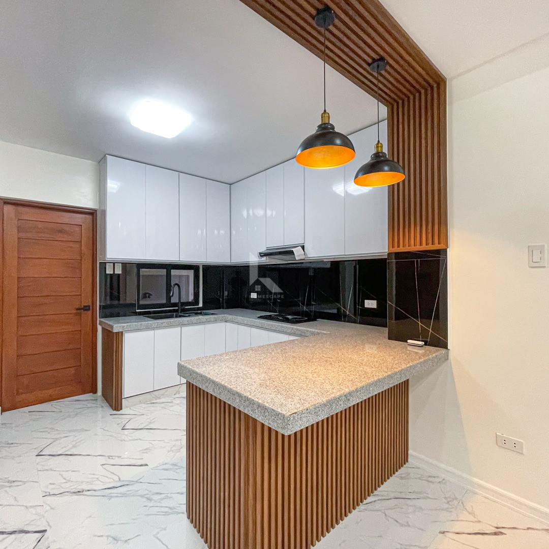 Gorgeous Modern Contemporary Home For Sale in Santa Rosa, Laguna photo 4