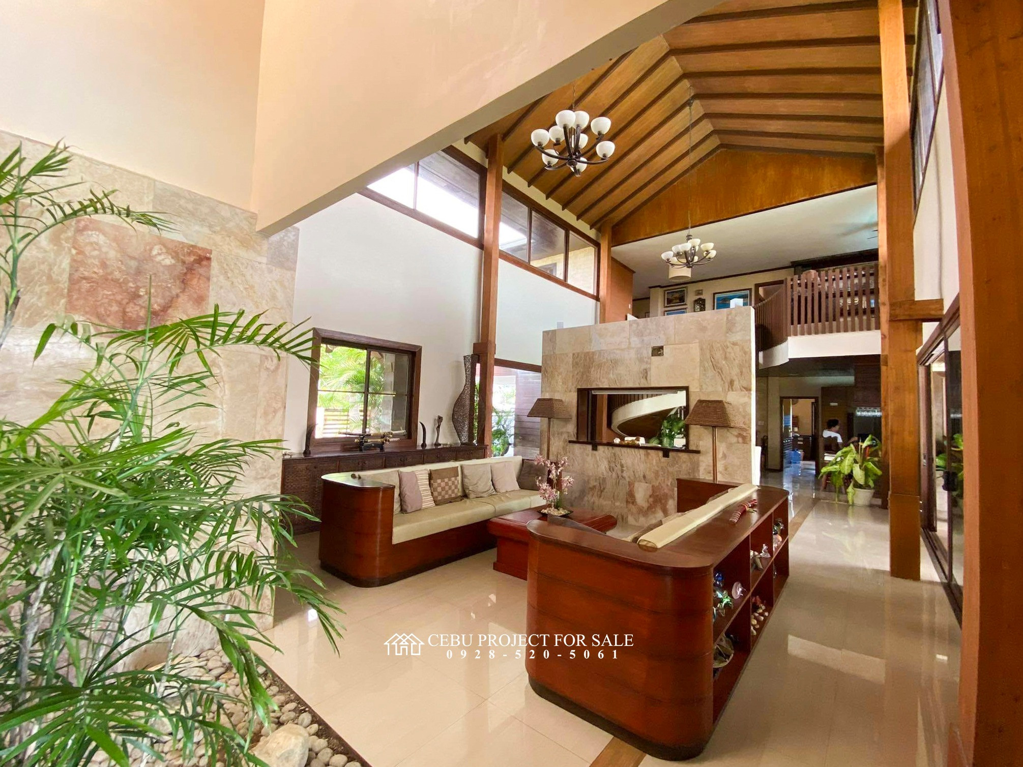 Spacious House & Lot for sale photo 2