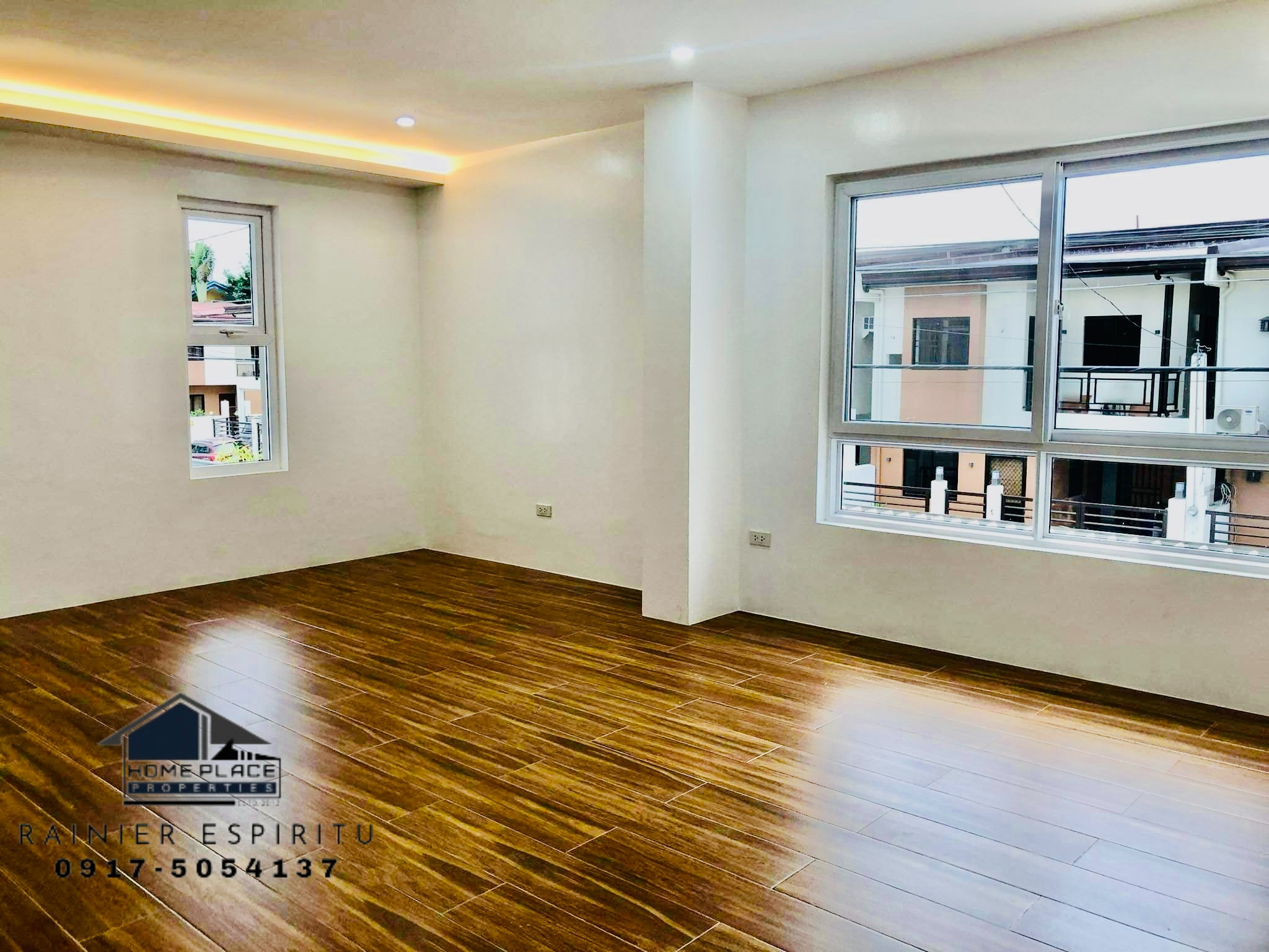 Stunning Brand New 2Storey Semi- Furnished House & Lot for Sale photo 4