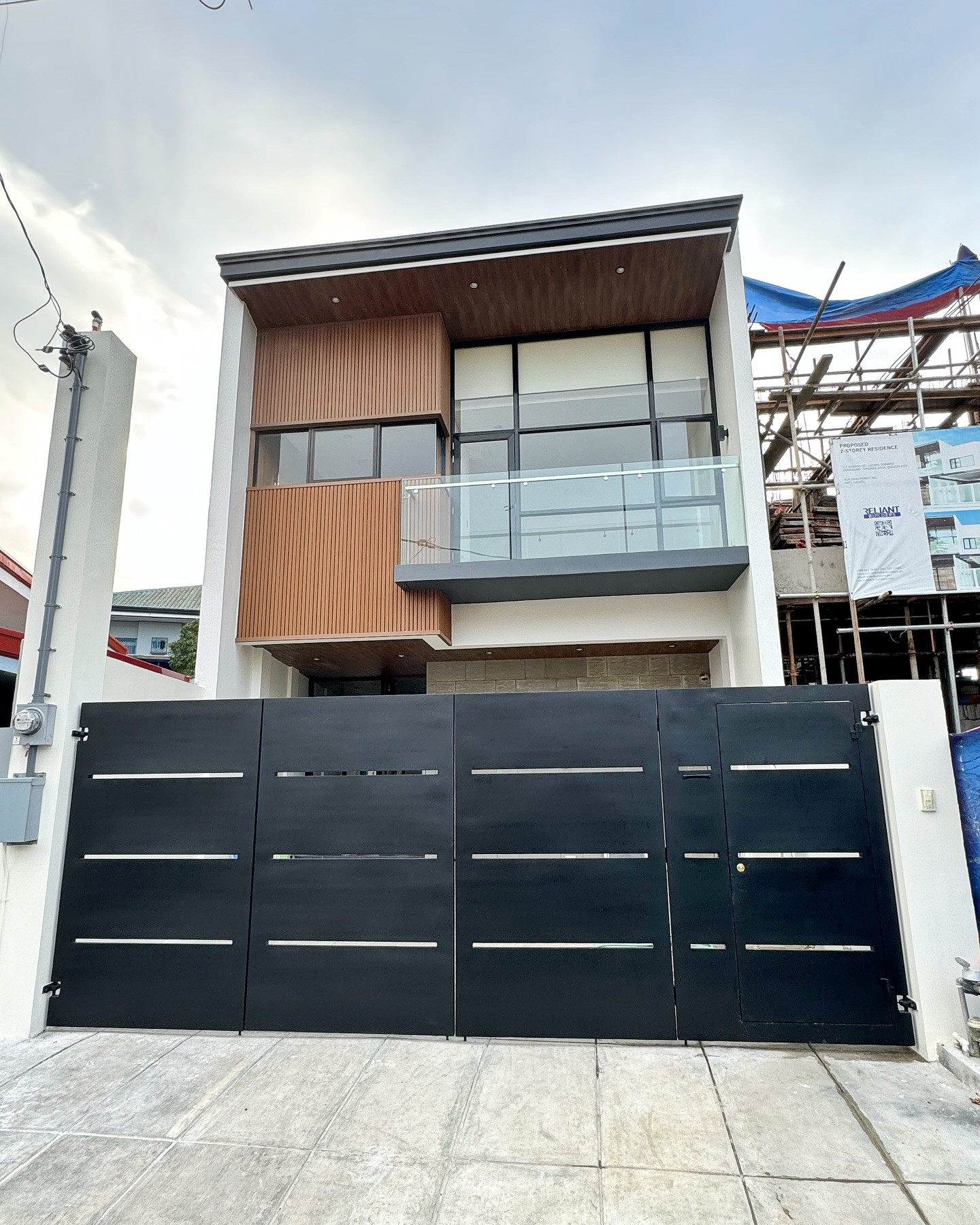 Brand New Modern House for Sale photo 1