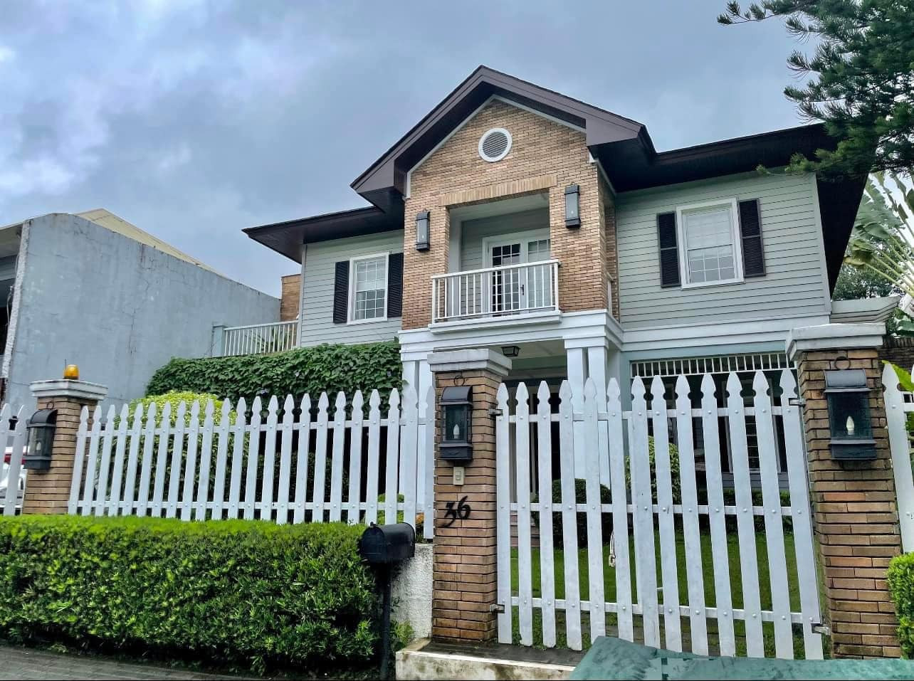 A Statuesque House and Lot for Sale in Xavierville, QC photo 1