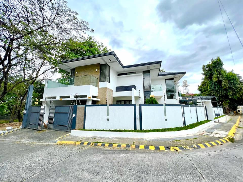 Filinvest 2 QC House & Lot For Sale in Batasan Hills photo 1