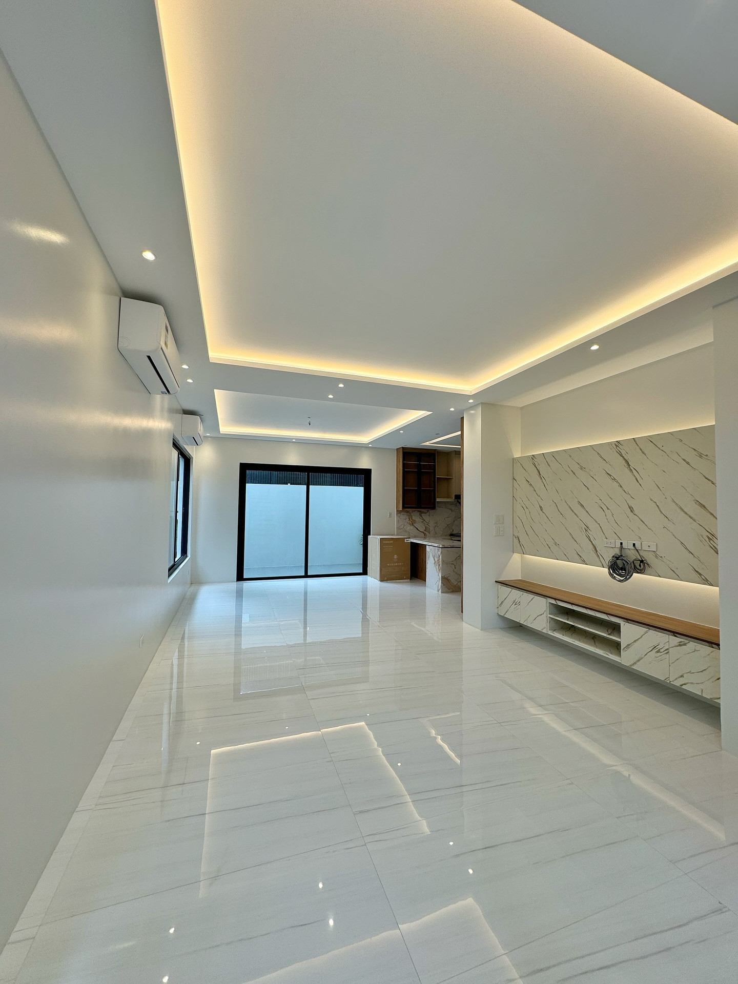 Brand New Modern House for Sale photo 3