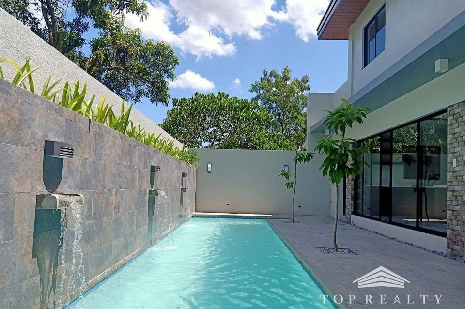House and Lot for Sale with Pool photo 2