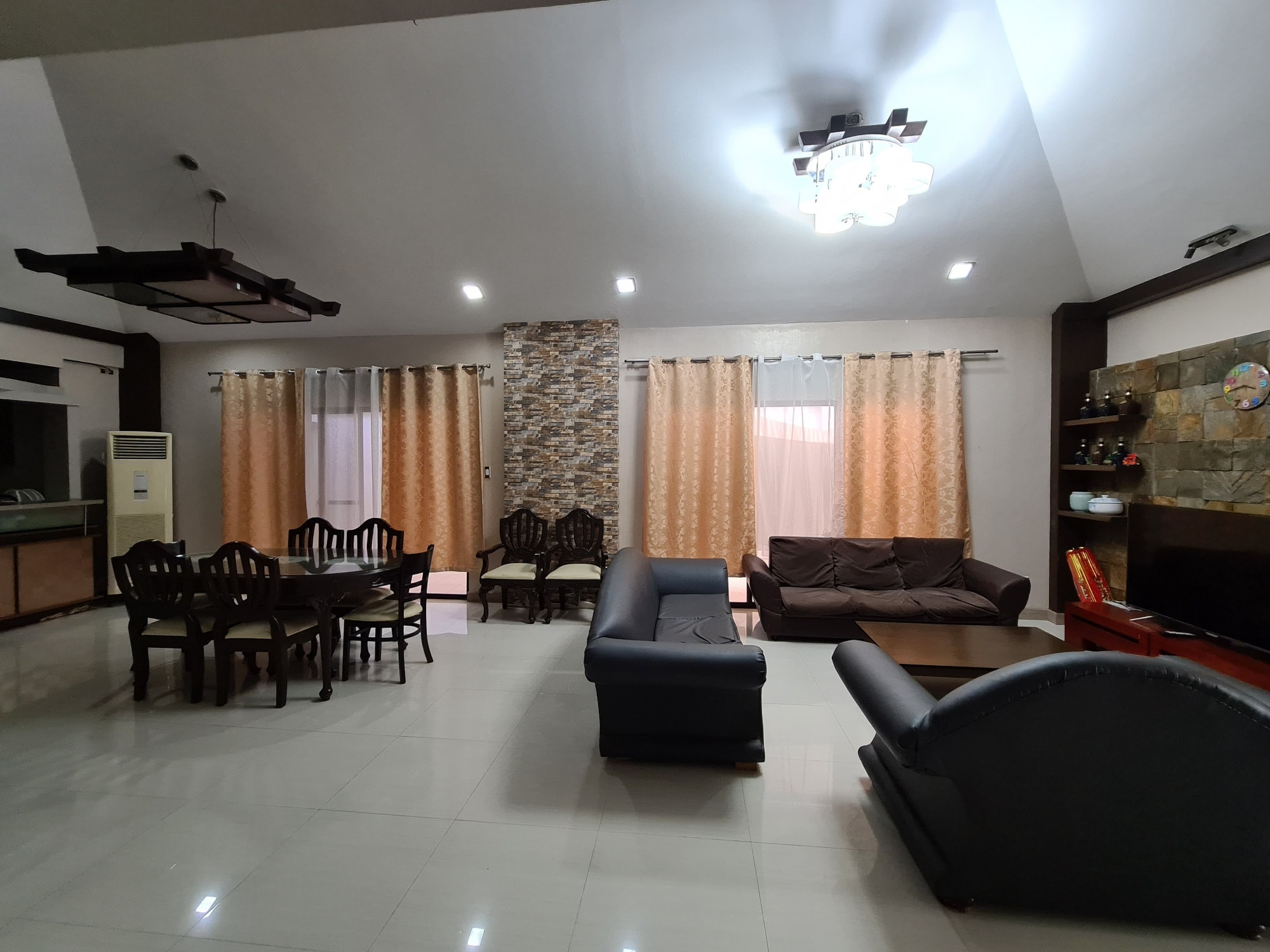 Bungalow House For Sale/Rent near Clark, Angeles City Pampanga photo 4