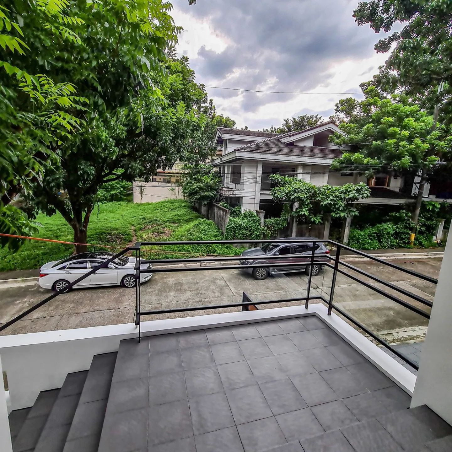 Brand New 3 Storey House and Lot for sale in Don Antonio Royale photo 3