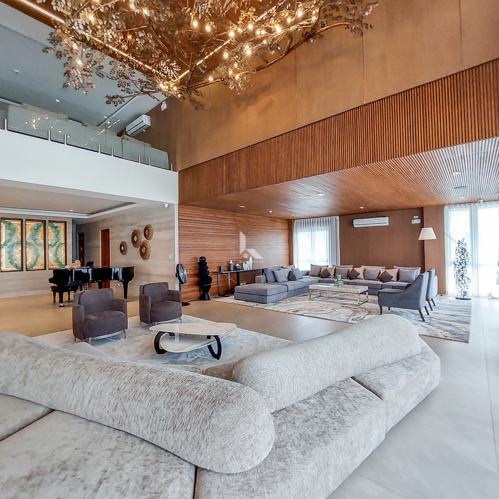 Massive Ultra-Modern Home with Gorgeous Panoramic City views for Sale photo 5