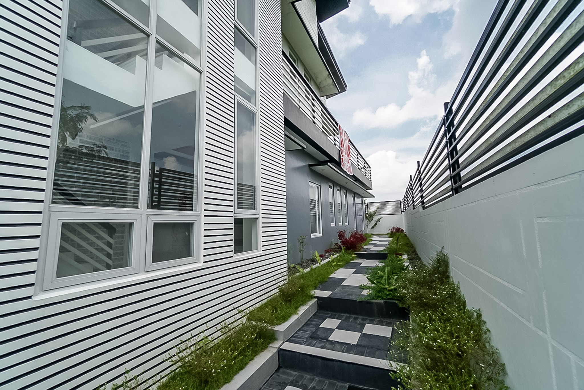 5bedroom house standing on a 432sqm lot features an impressive facade photo 4