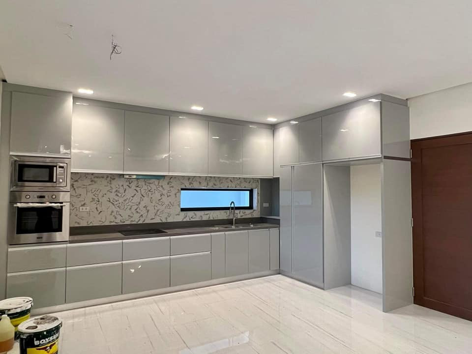 BRAND NEW 3 STOREY HOUSE AND LOT FOR SALE photo 4