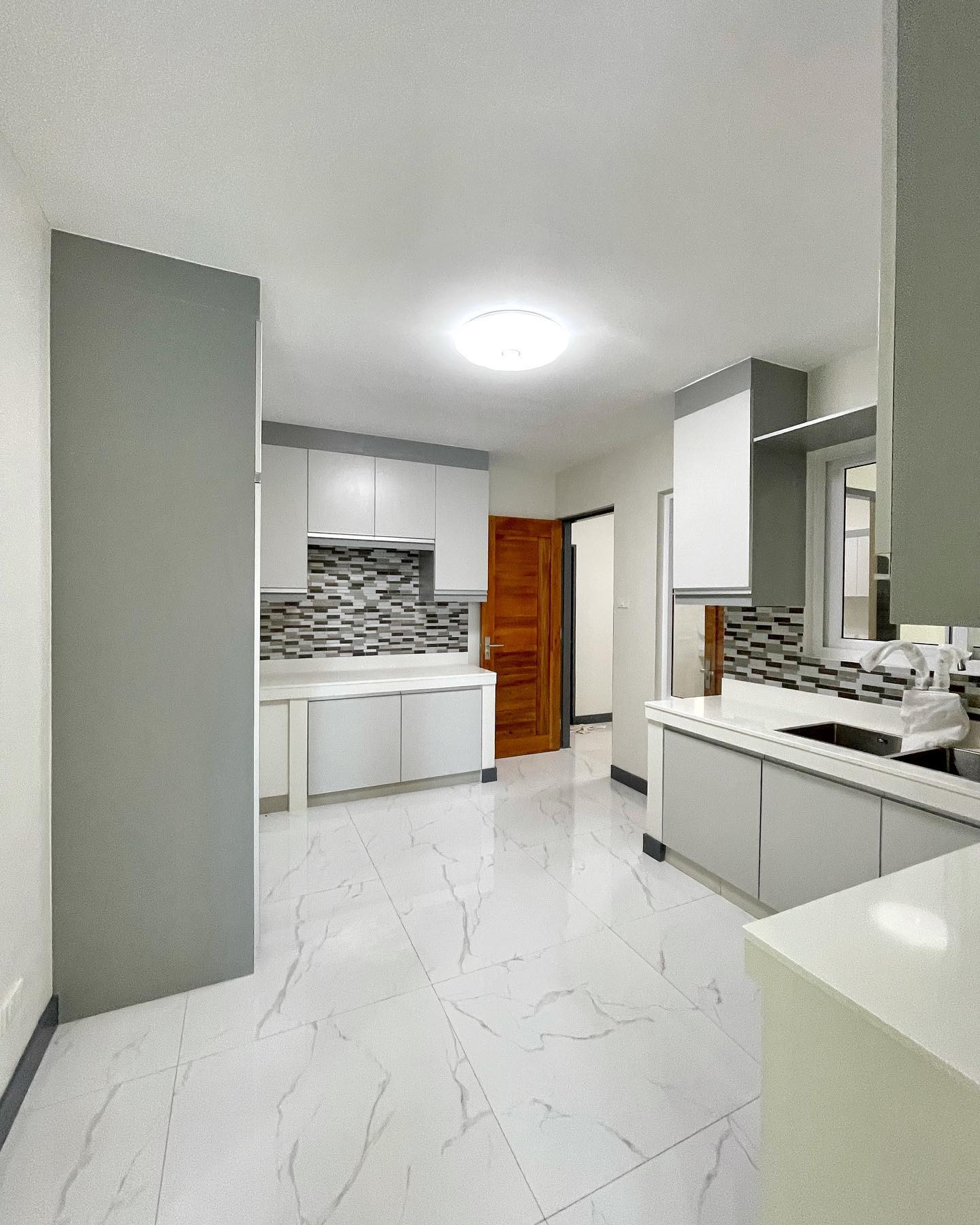 Beautiful Brand New 3-Storey House for Sale photo 5