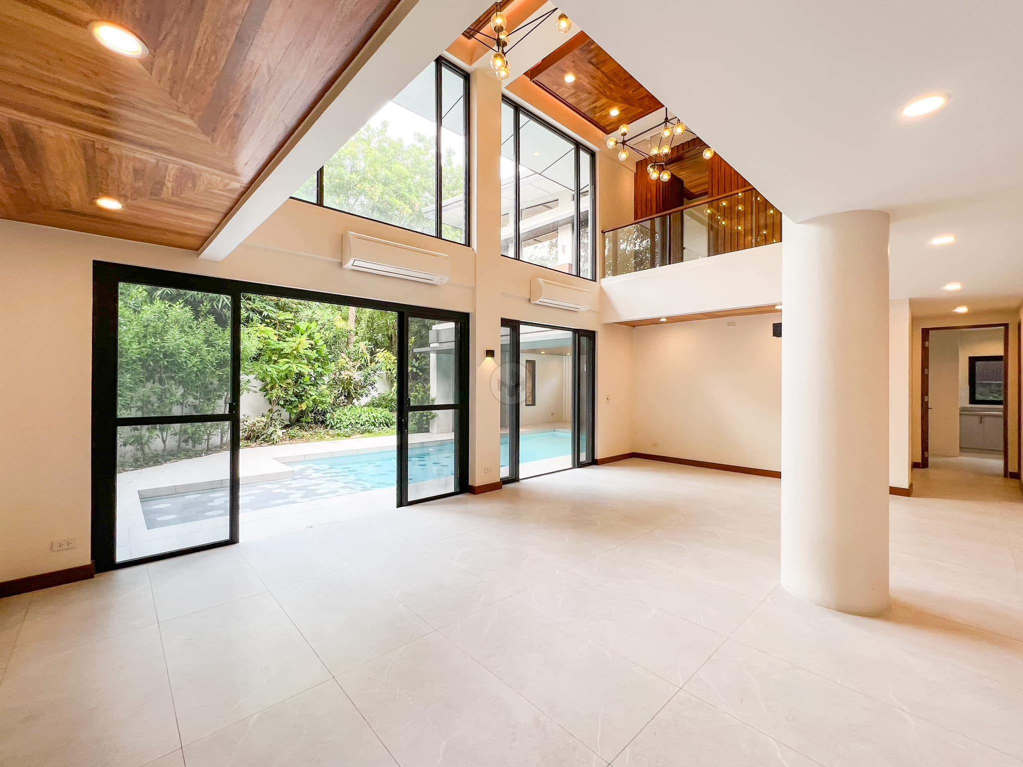 Inside a State of the Art House for Sale in Ayala Alabang photo 3