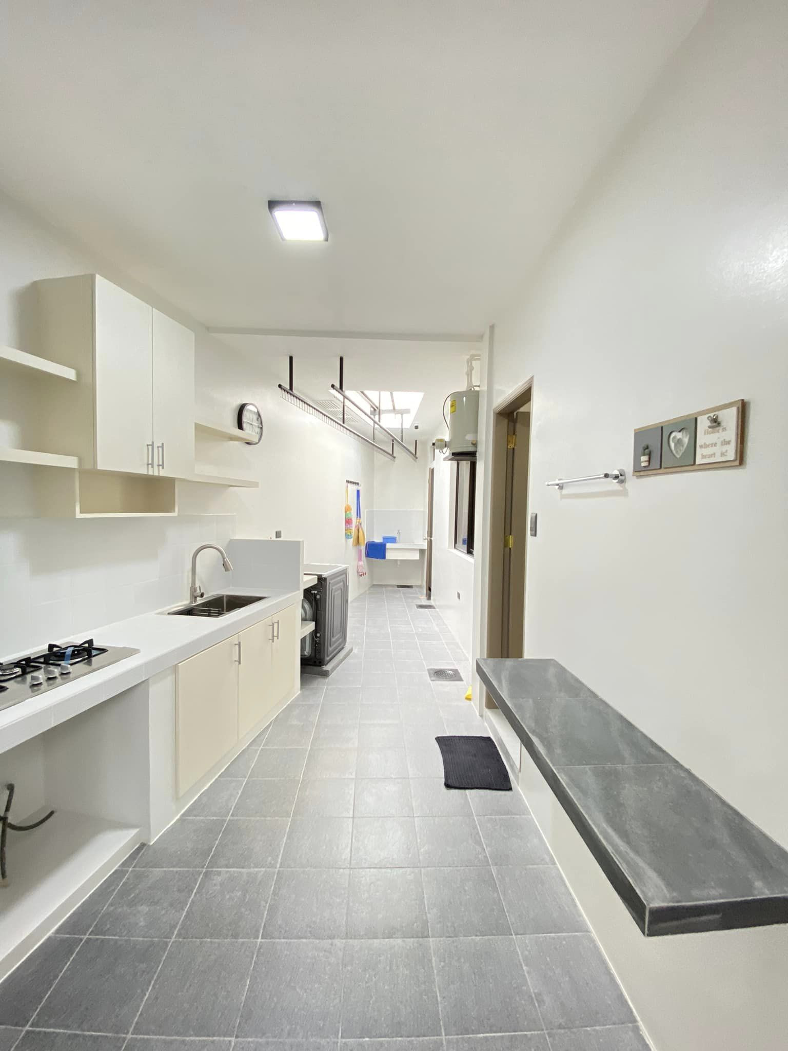 House and Lot in BF Resort Village Las Pinas City photo 4
