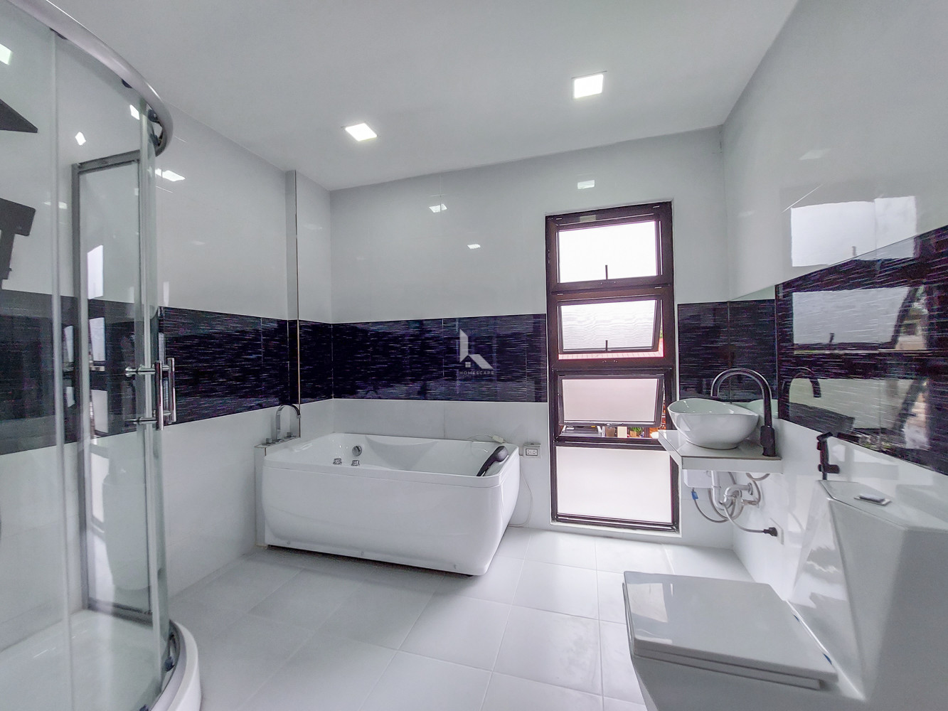 Brand New 3 Storey Home for Sale in Muntinational Village, Paranaque City photo 5