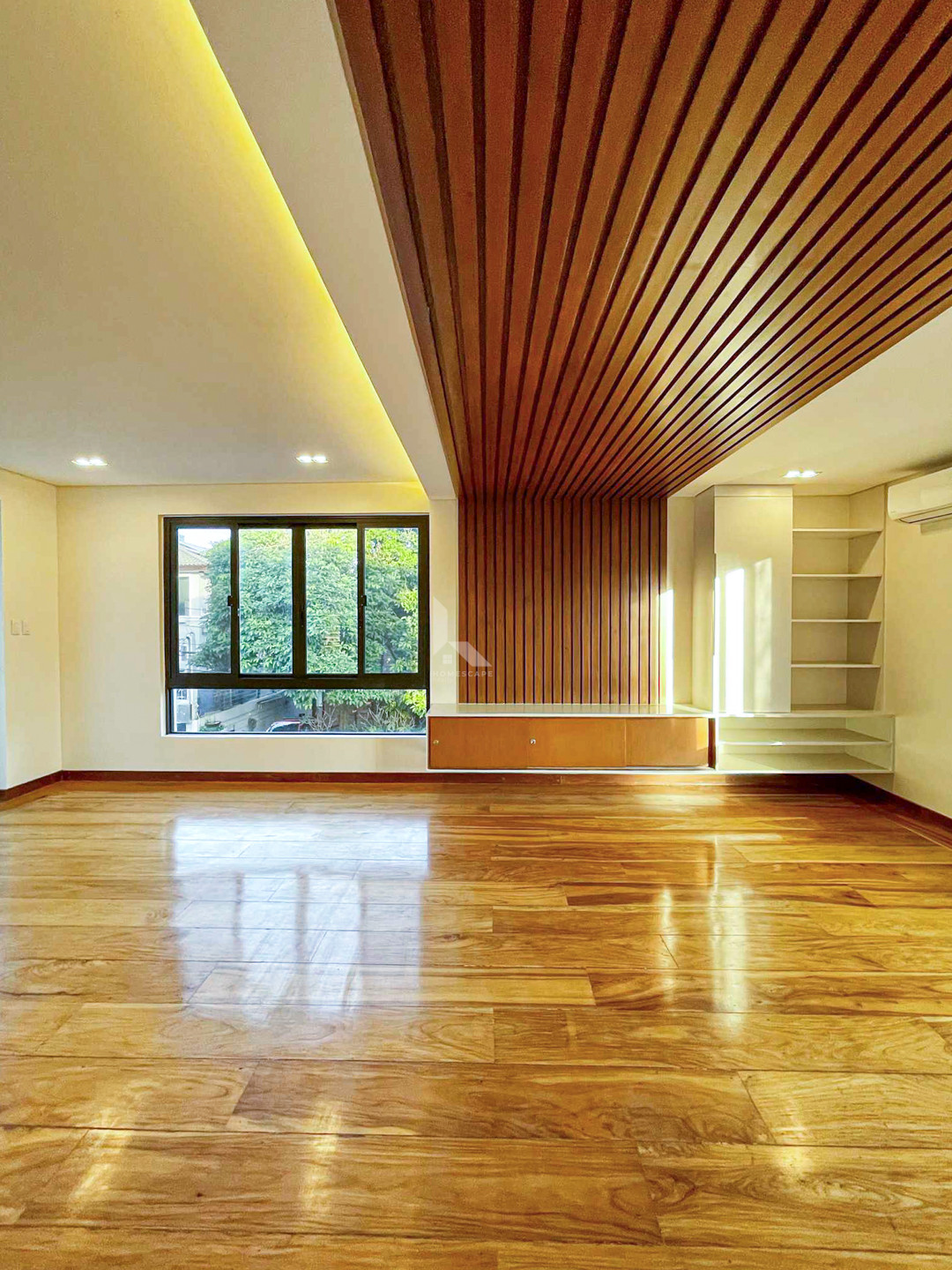 Breathtaking Fully Furnished Modern Contemporary Home in Ayala photo 5