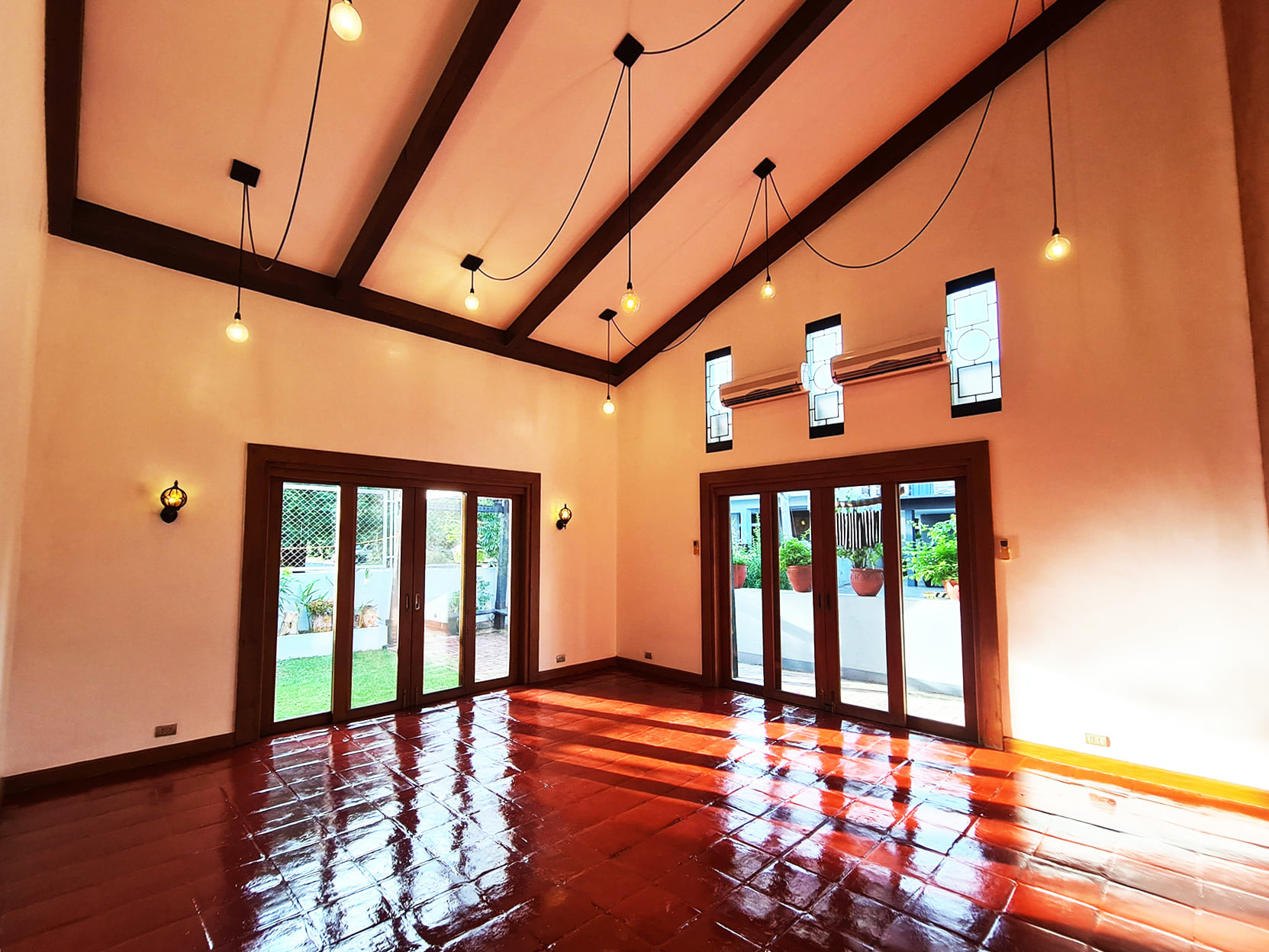 Delightful 607sqm 2-storey Home for Sale in Alabang Hills photo 4