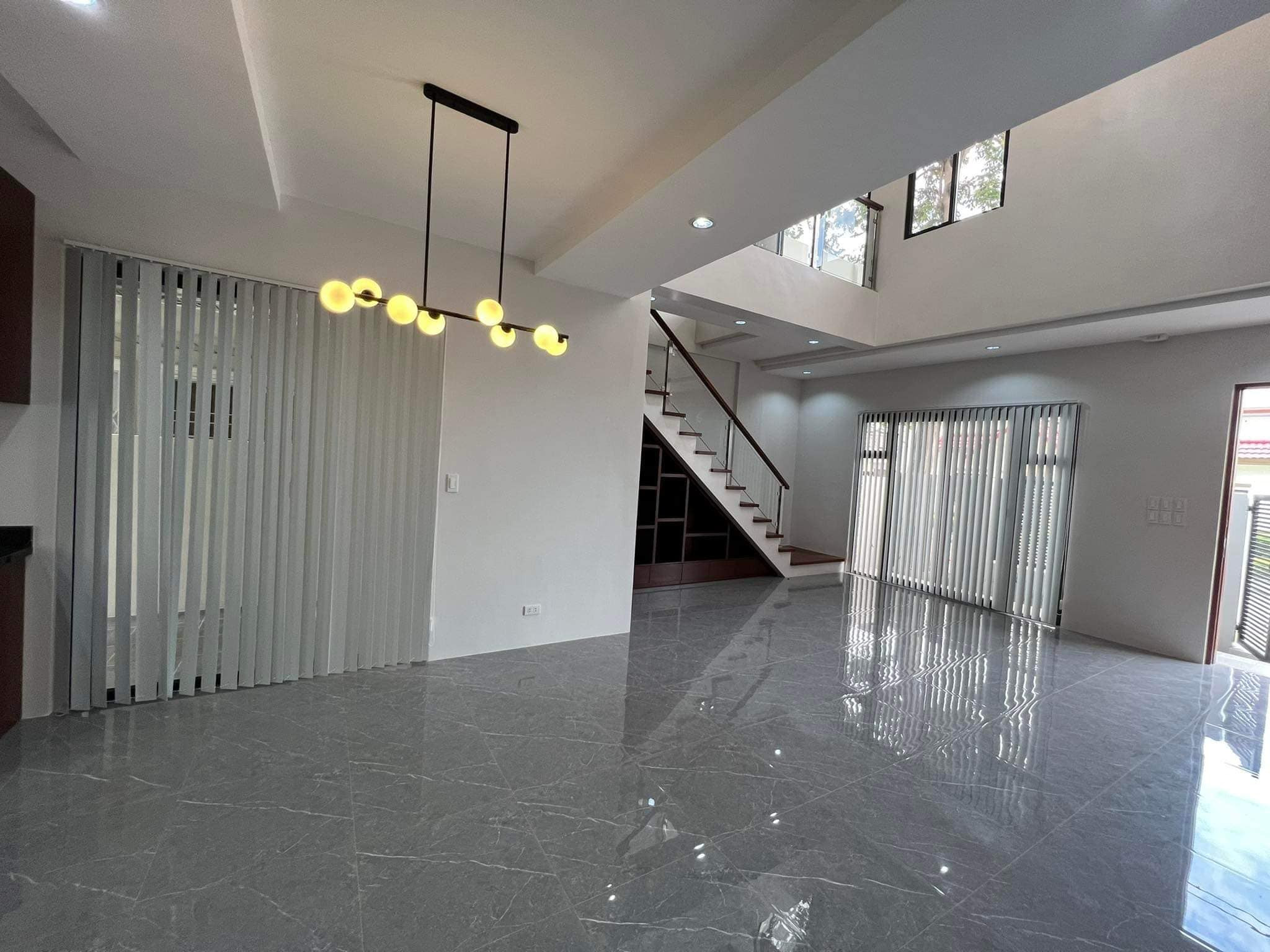 Brandnew Two Storey House in Pampanga photo 2