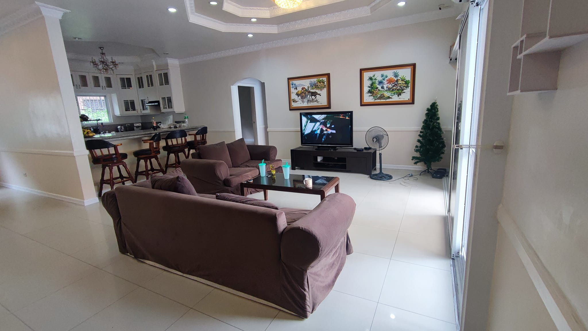 PRE-OWNED BUNGALOW HOUSE WITH POOL FOR SALE/LEASE photo 4