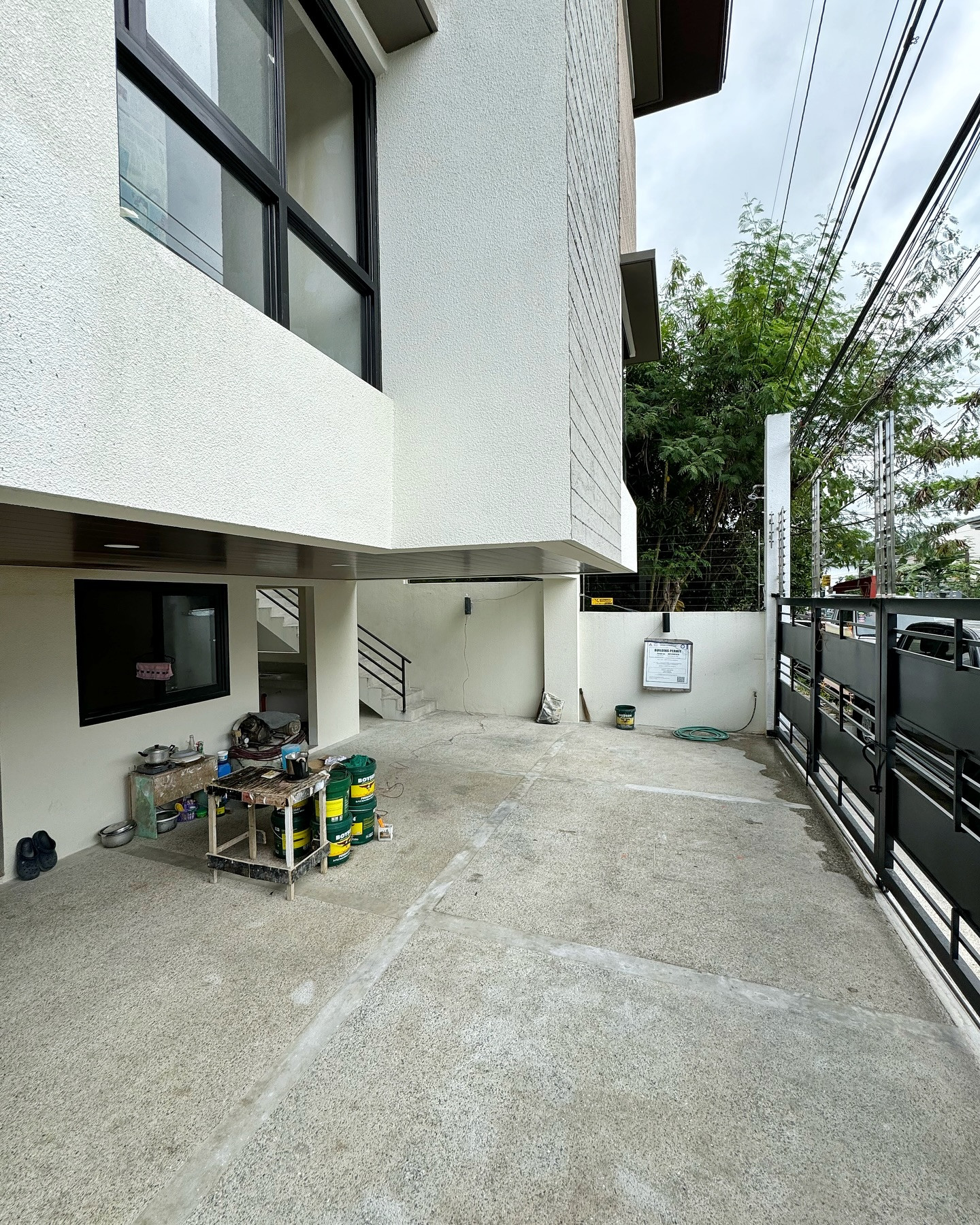 Brand New Modern Contemporary House for Sale photo 2