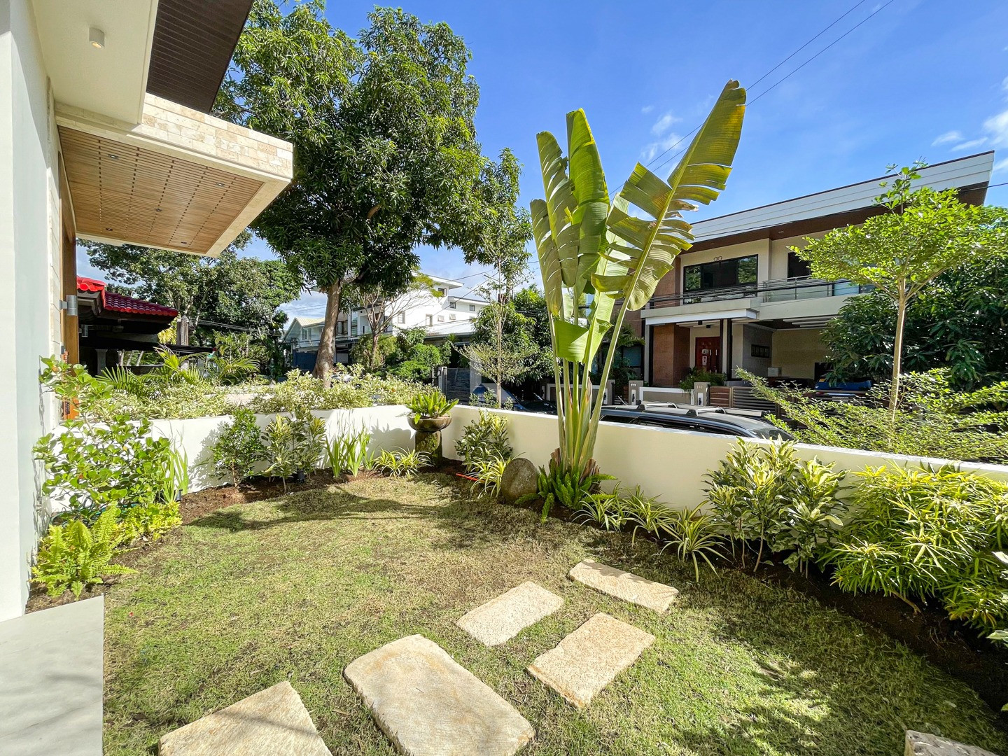 Astounding Modern Mediterranean House and Lot For Sale in Ayala Alabang Village photo 2