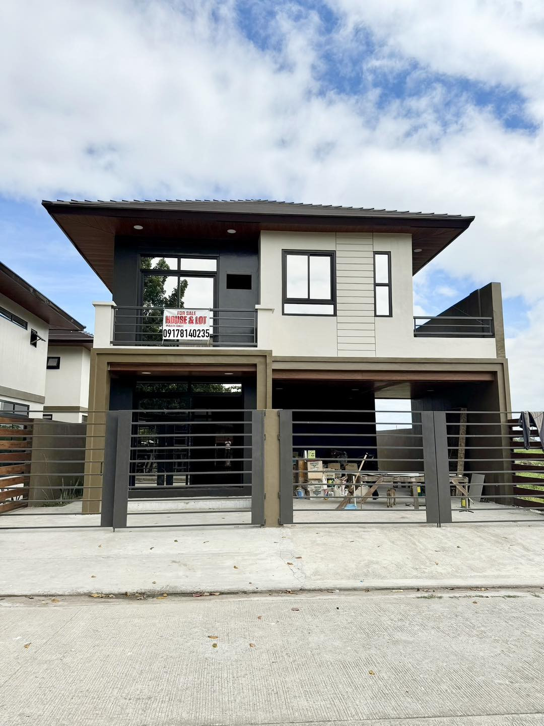 Newly Constructed Corner House and Lot in Beverly Place photo 1