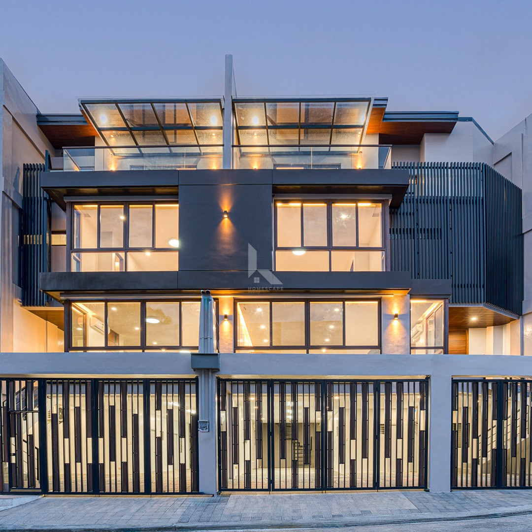 Notable Brand New Modern Duplex Unit For Sale photo 1