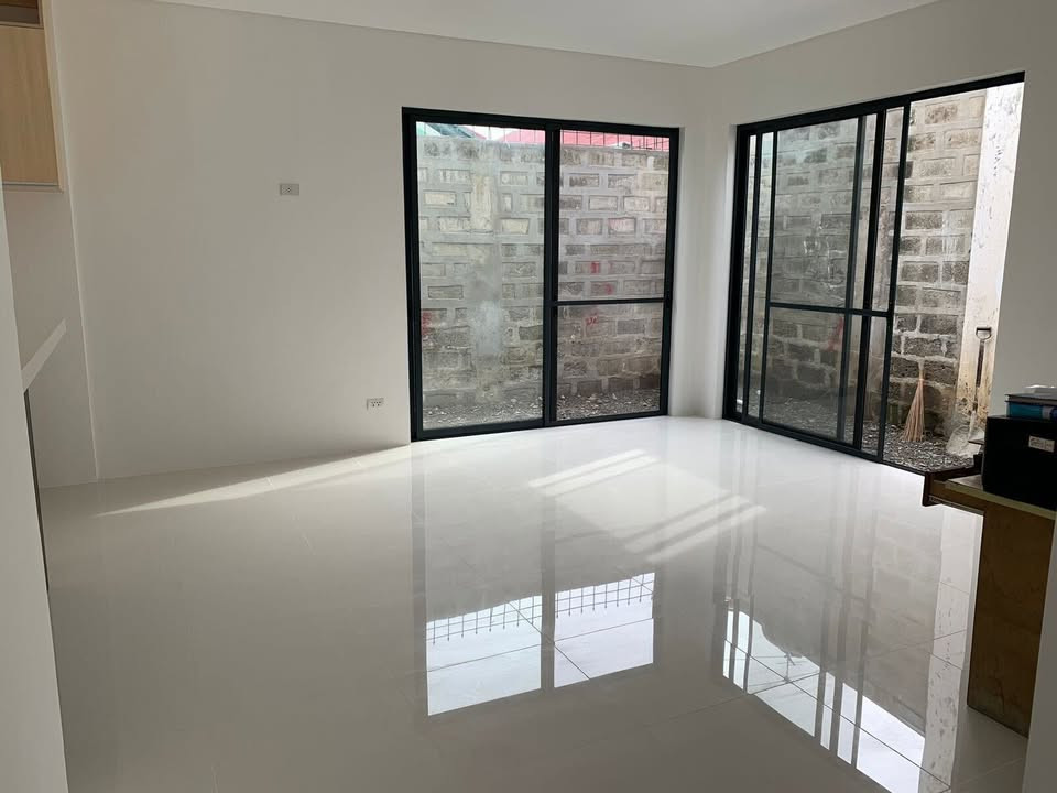 Brand New 4 Bedroom House and Lot for Sale photo 2