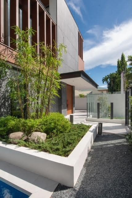 An Upscale Modern House and Lot for Sale in Valle Verde. photo 3