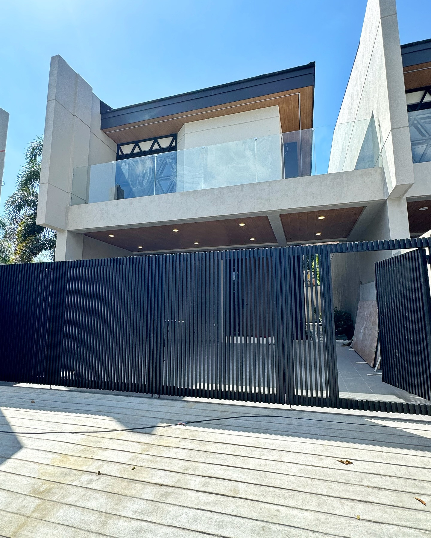 Beautiful Modern House for Sale in Sumulong Highway Antipolo photo 1