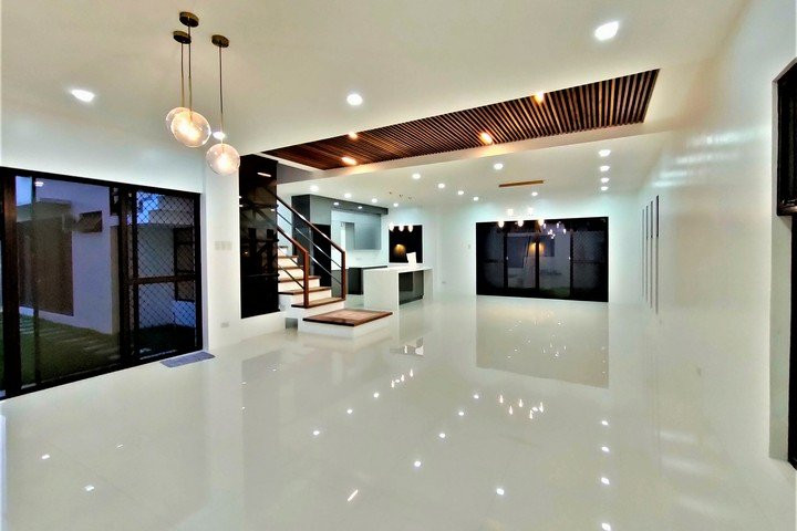 4 BEDROOM READY FOR OCCUPANCY HOUSE WITH 2 CAR PARKING IN TALAMBAN CEBU photo 3