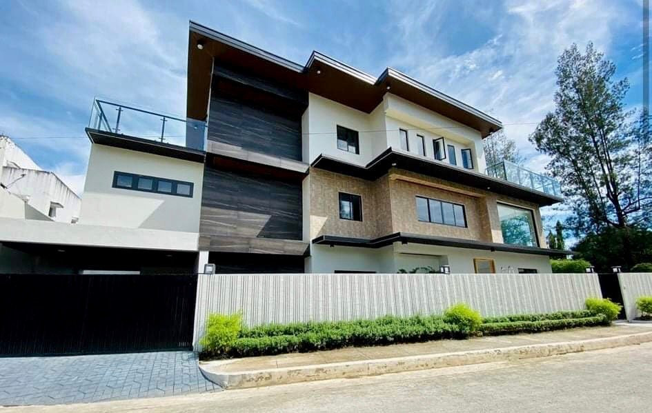 HOUSE AND LOT FOR SALE VISTA REAL VILLAGE photo 1