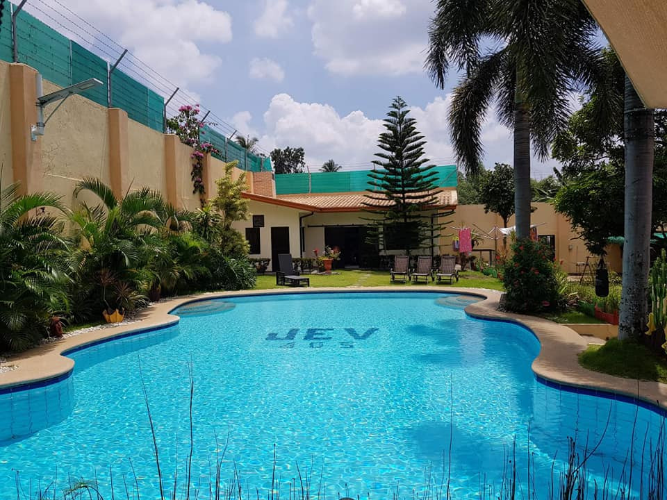 Mansion House for Sale Lipa Batangas City photo 3
