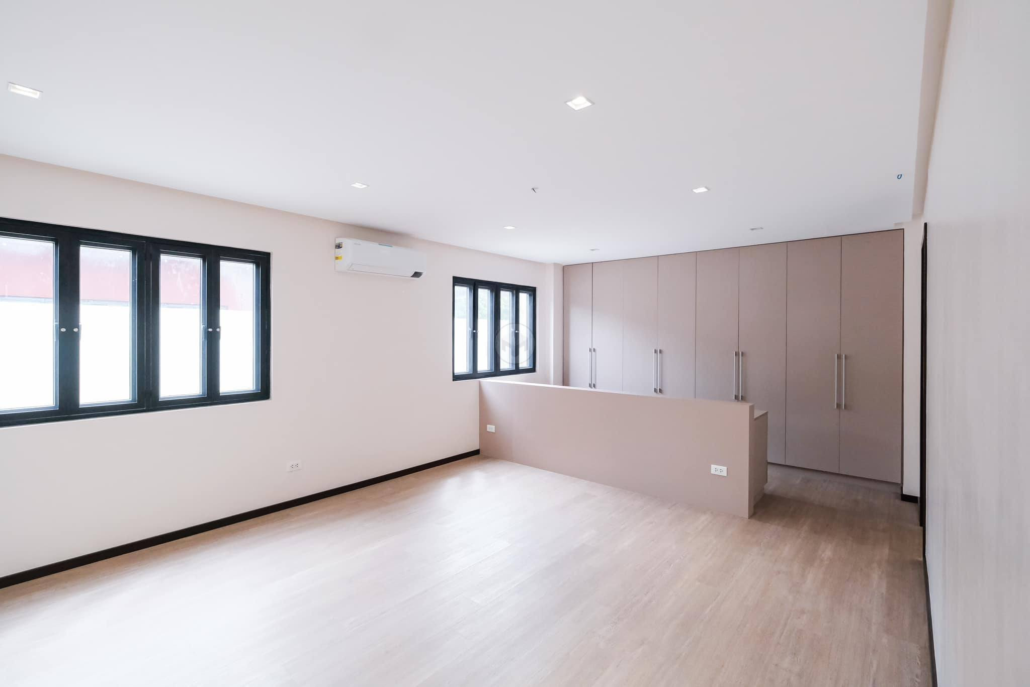 Explore this Brand-New 3-Storey House in Greenheights Village photo 3