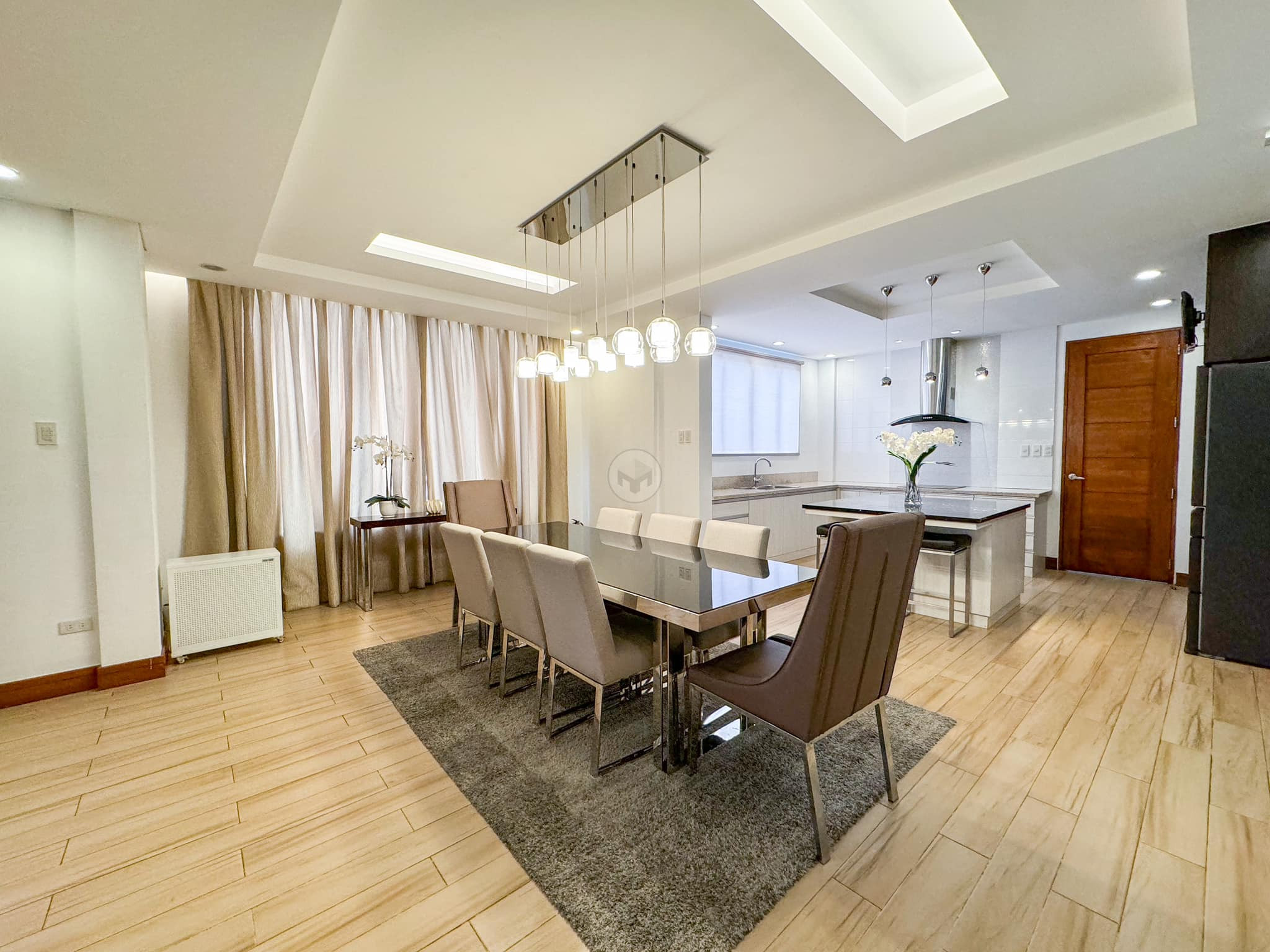 An Elegant 4 Bedroom House and Lot for Sale in Filinvest Heights, Quezon City photo 2