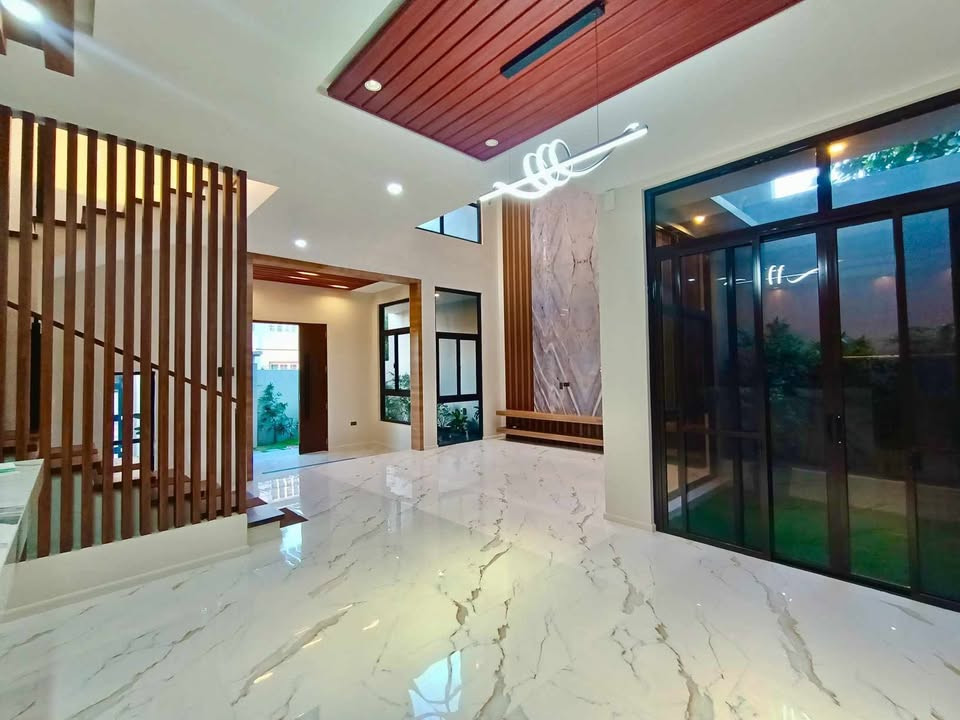 ELEGANT MODERN 2-STOREY SINGLE DETTACHED HOUSE AND LOT FOR SALE photo 3