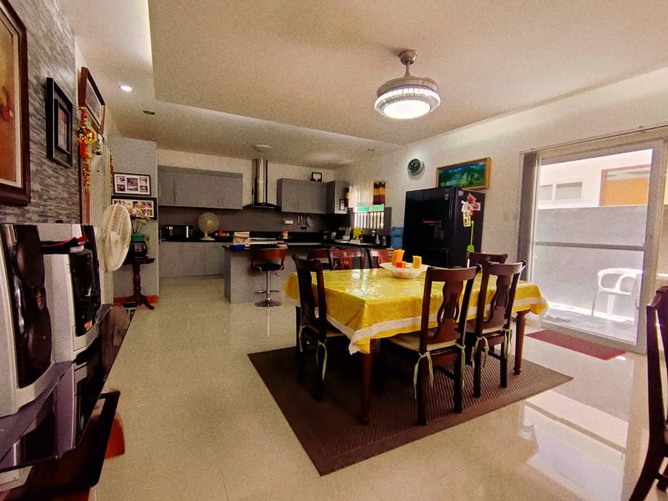 House & Lot for Sale in an exclusive Subd. in Angeles City, Pampanga, near Clark photo 3