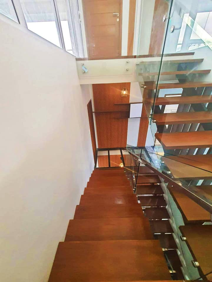 OVERLOOKING BRAND NEW HOUSE IN TALISAY CEBU photo 5