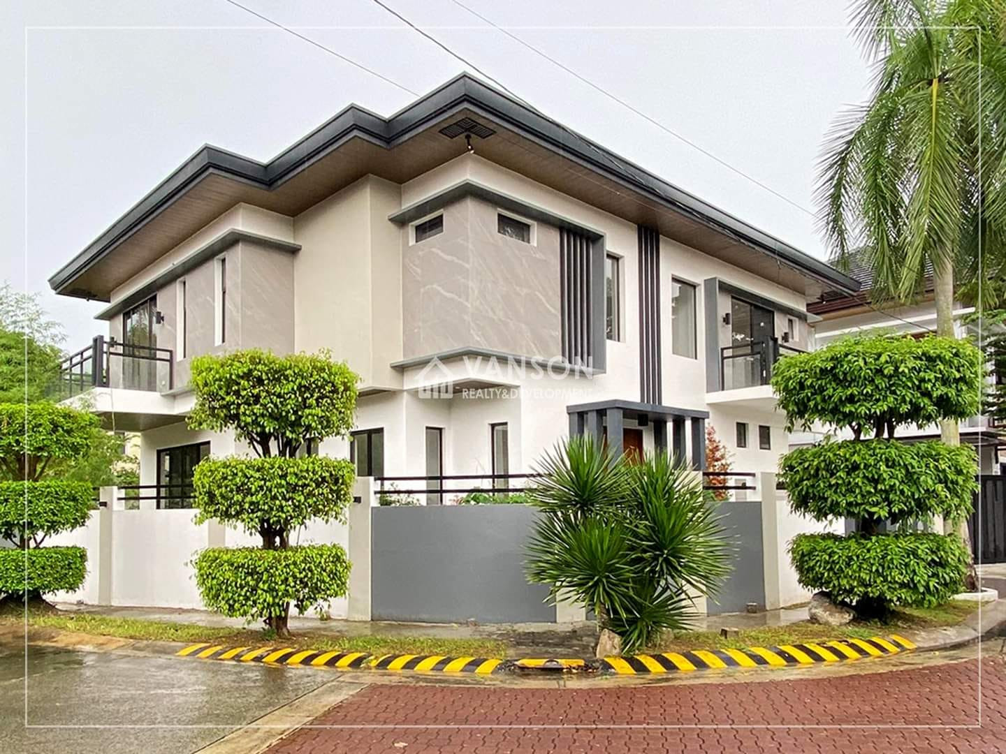 CORNER HOUSE AND LOT FOR SALE IN BF HOMES, PARAÑAQUE CITY photo 2