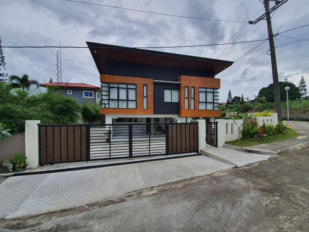 Unveiling a Beautiful Home for Sale in Tagaytay photo 1
