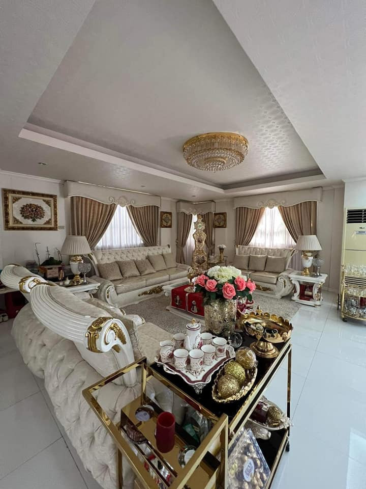 Luxury HOUSE AND LOT FOR SALE photo 1