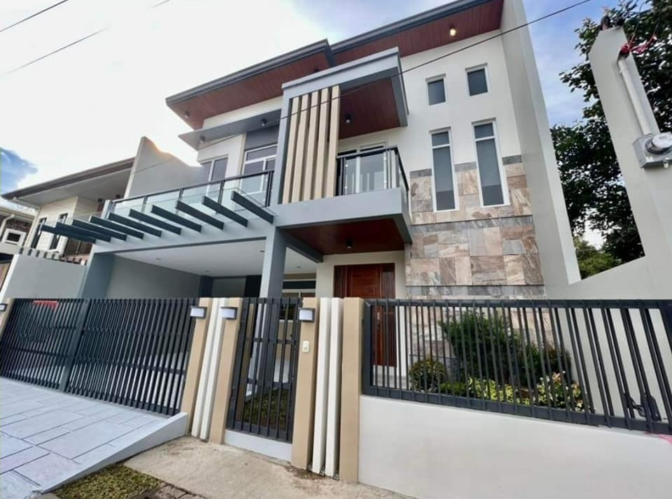 Brand New Modern Tropical Industrial Theme House For Sale in Angeles city photo 1