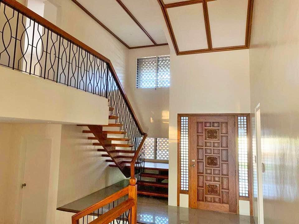 Merville Park Subdivision 5 Bedroom House with Garden For Sale photo 2