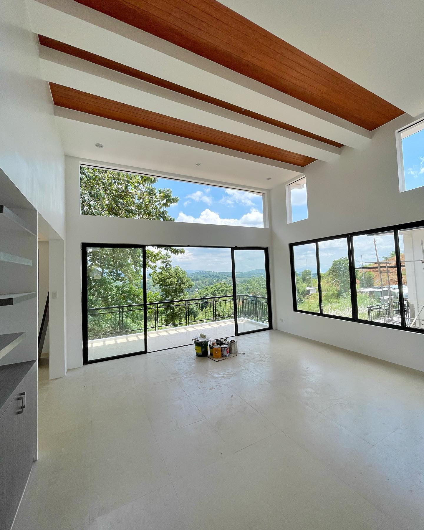 Brand New Overlooking Modern House for Sale in Sun Valley Estates Antipolo City photo 1