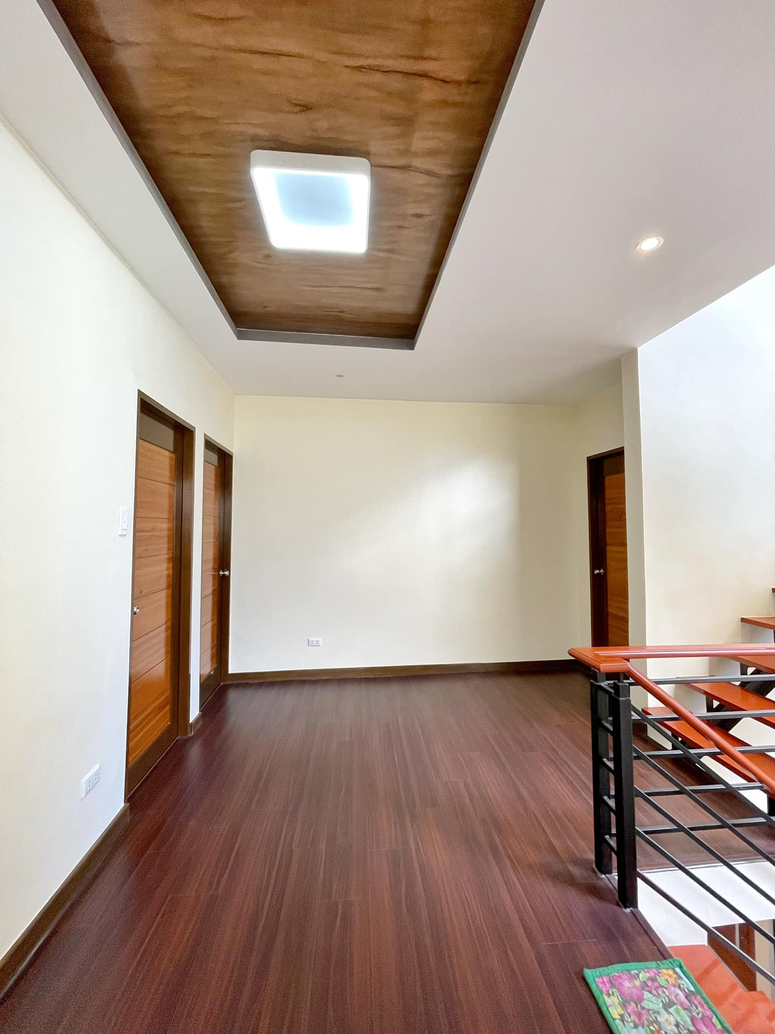 Brand New 3-Storey Modern House for Sale in Marcos Highway Antipolo City photo 5