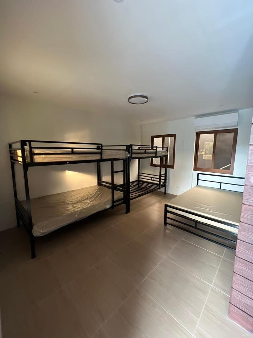 Marvelous 6 Bedroom House and Lot for Sale in Los Baños, Laguna photo 5