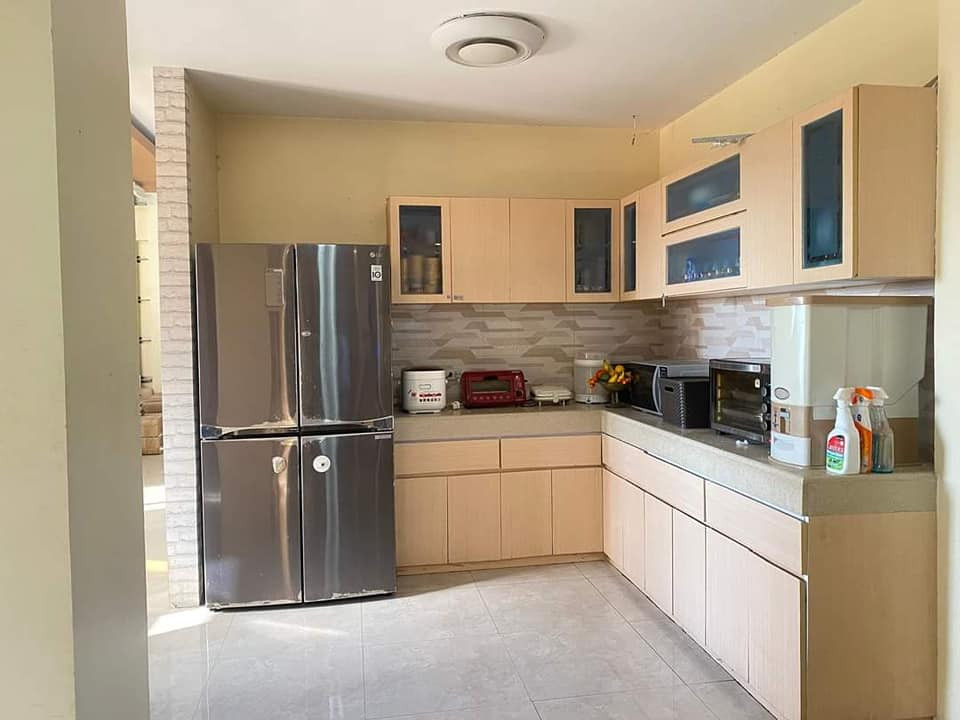 Overlookking Modern House For Sale in Taytay Rizal photo 5