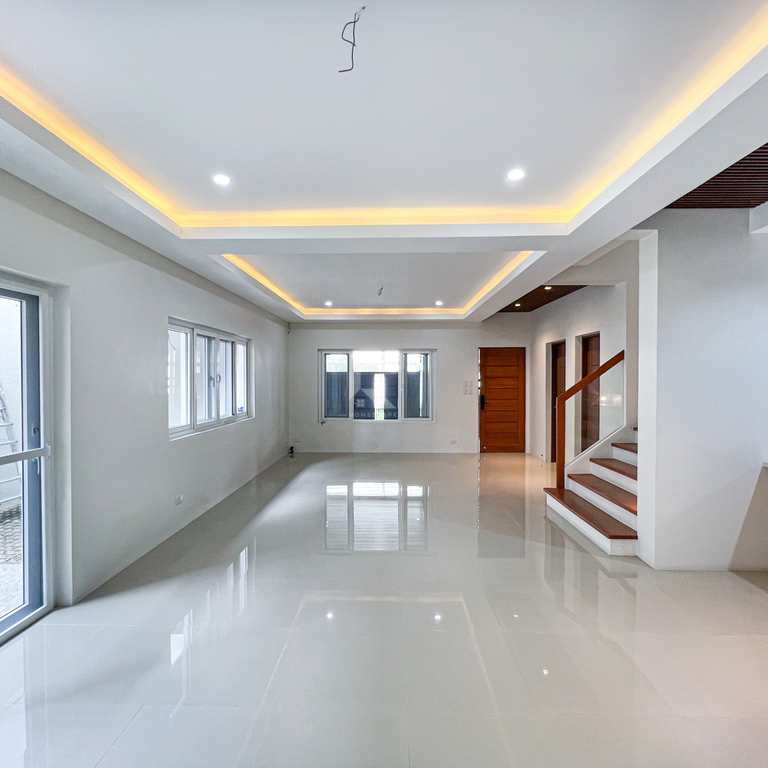 Stylish Modern Contemporary House and Lot For Sale i photo 3