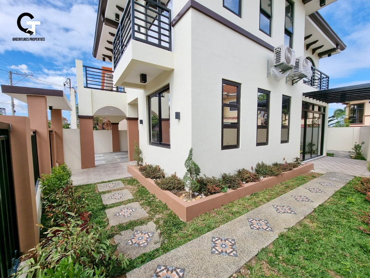 Brand New Modern Mediterranean theme House in South Forbes photo 3